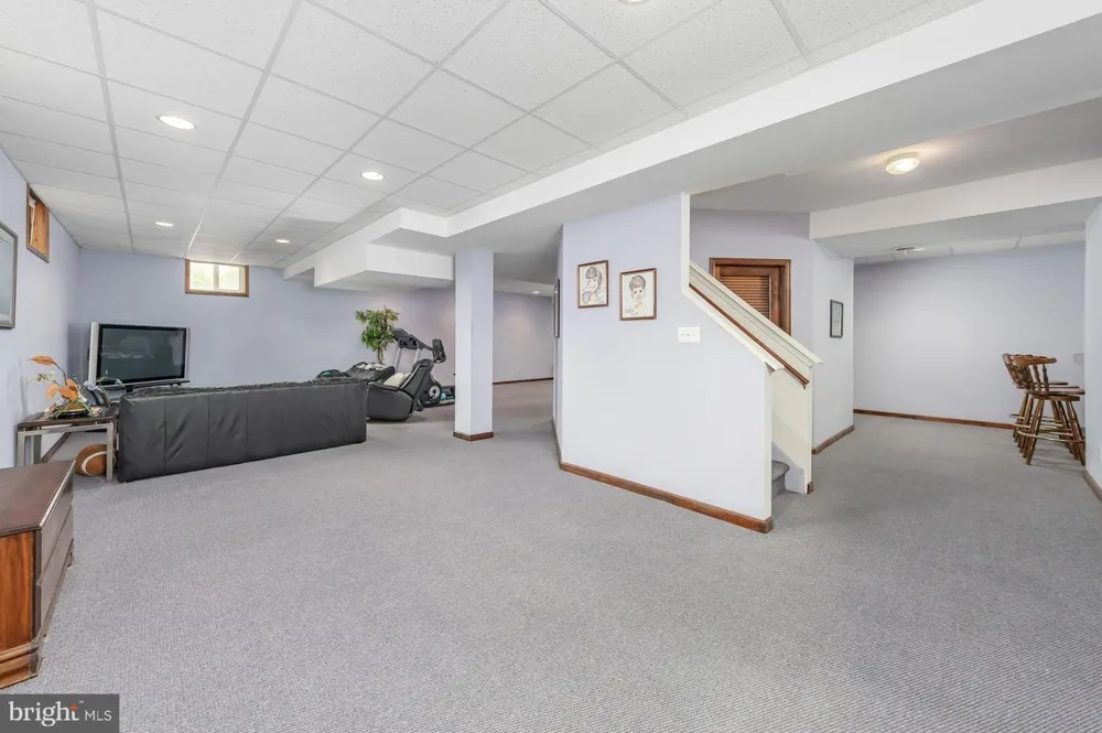 11 TURTLE CREEK DRIVE Mullica Hill, NJ 08062