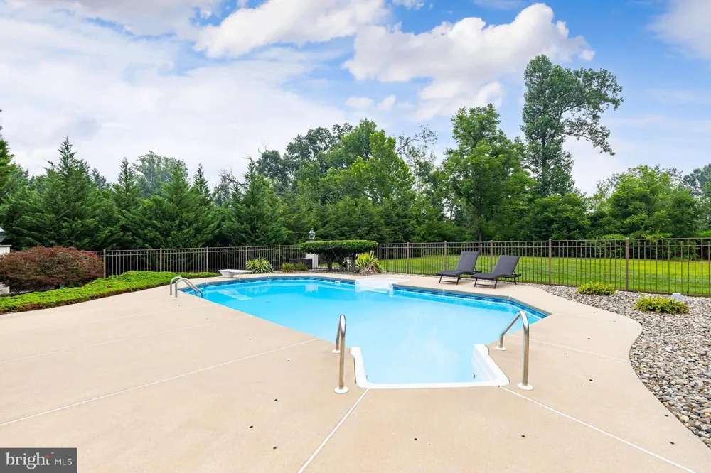 11 TURTLE CREEK DRIVE Mullica Hill, NJ 08062
