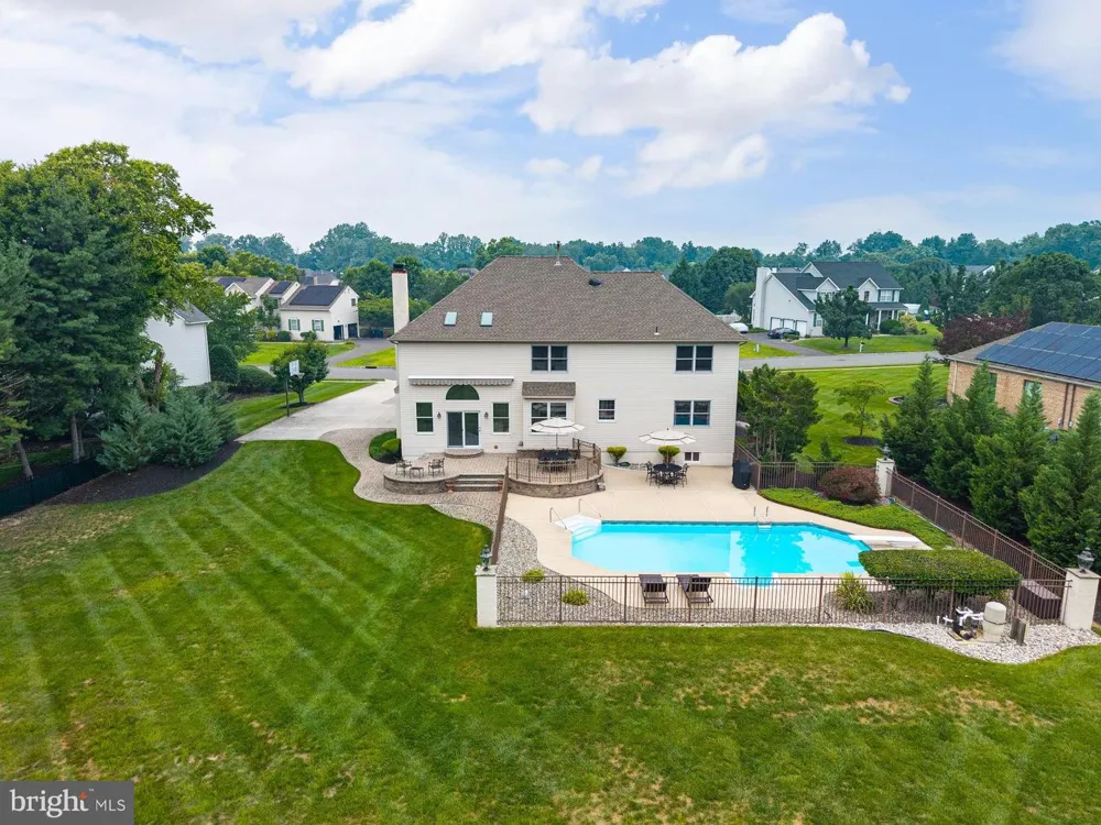 11 TURTLE CREEK DRIVE Mullica Hill, NJ 08062