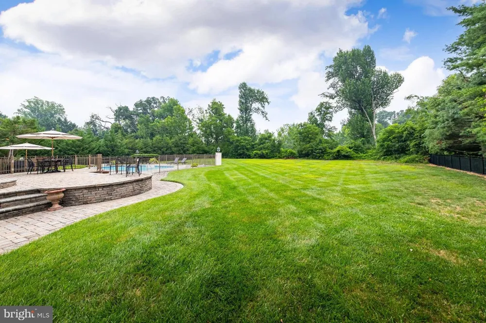 11 TURTLE CREEK DRIVE Mullica Hill, NJ 08062