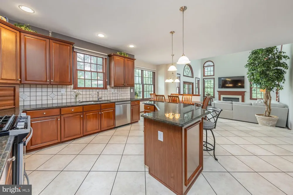 11 TURTLE CREEK DRIVE Mullica Hill, NJ 08062