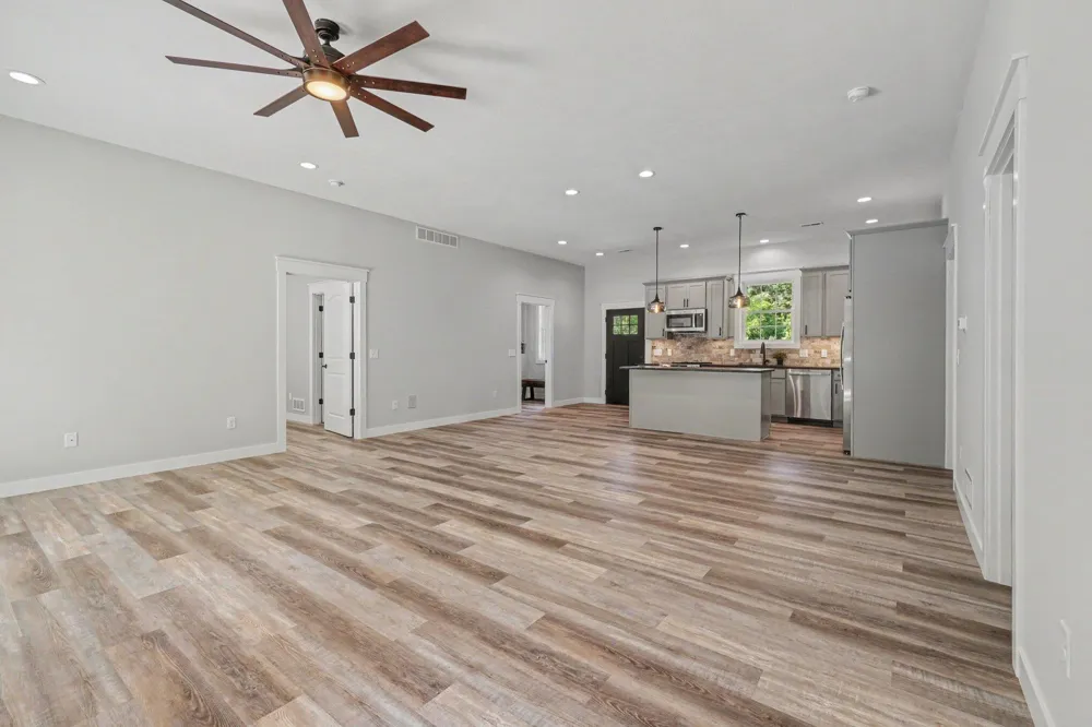 74777 Ridgeway Drive Lawton, MI 49065
