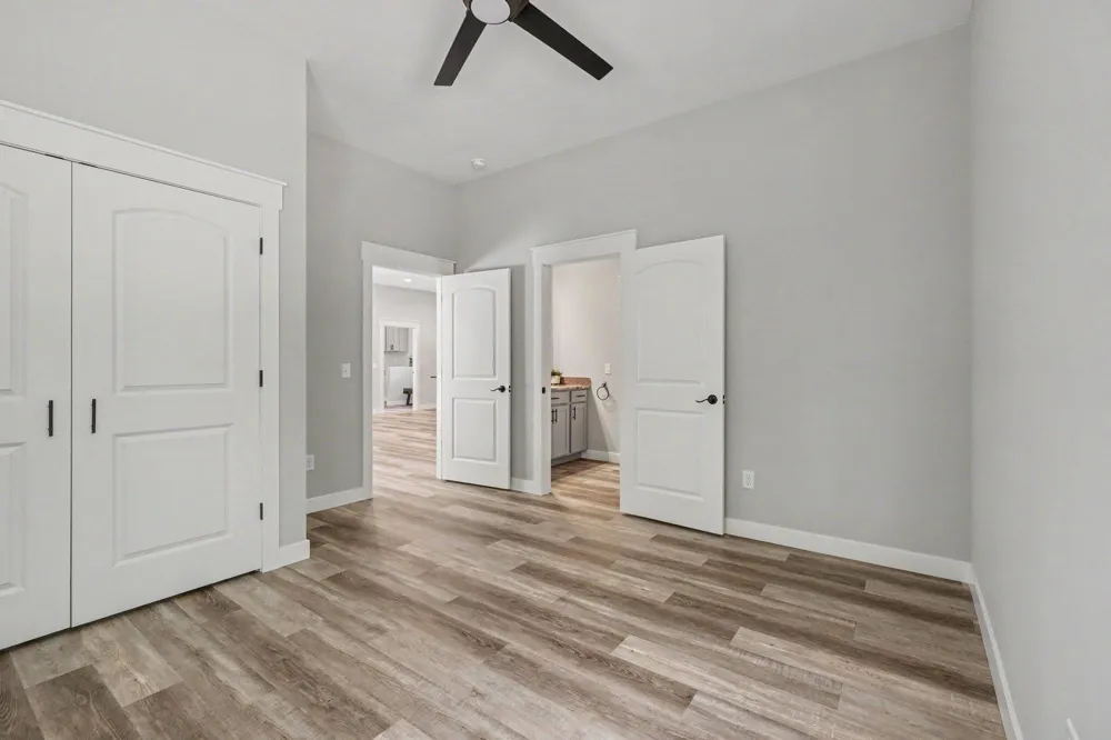 74777 Ridgeway Drive Lawton, MI 49065