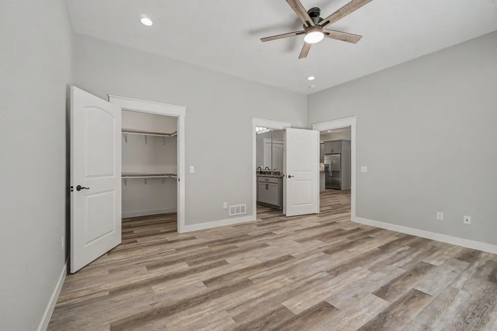 74777 Ridgeway Drive Lawton, MI 49065