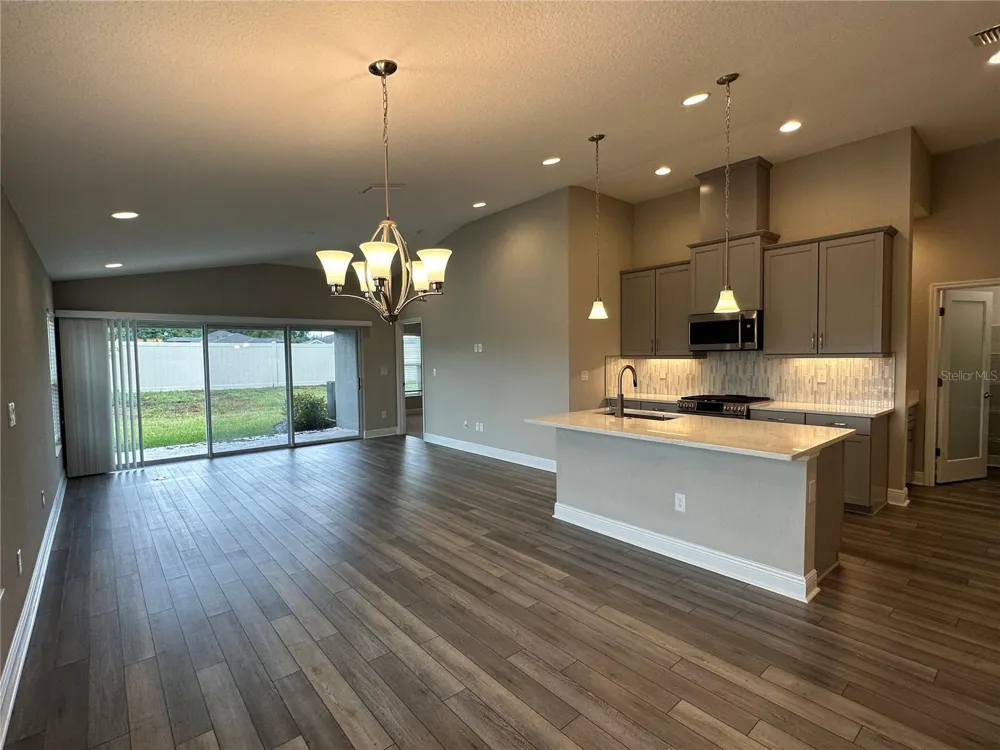 12533 OAK HILL WAY Parrish, FL 34219