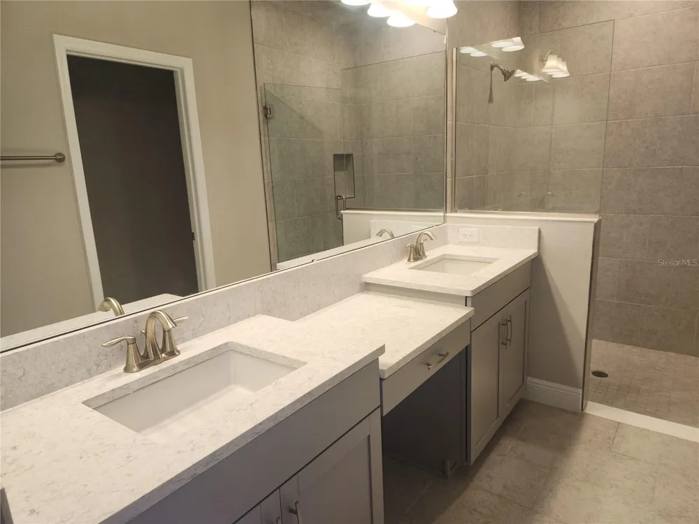 12533 OAK HILL WAY Parrish, FL 34219