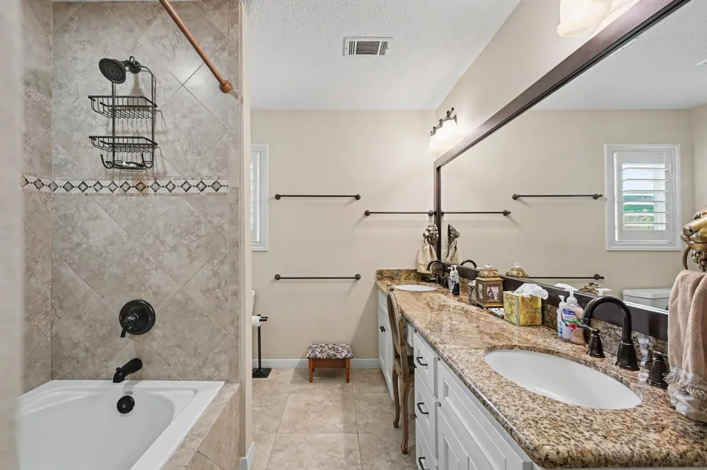 31626 Dobbin Hufsmith Magnolia, TX 77354