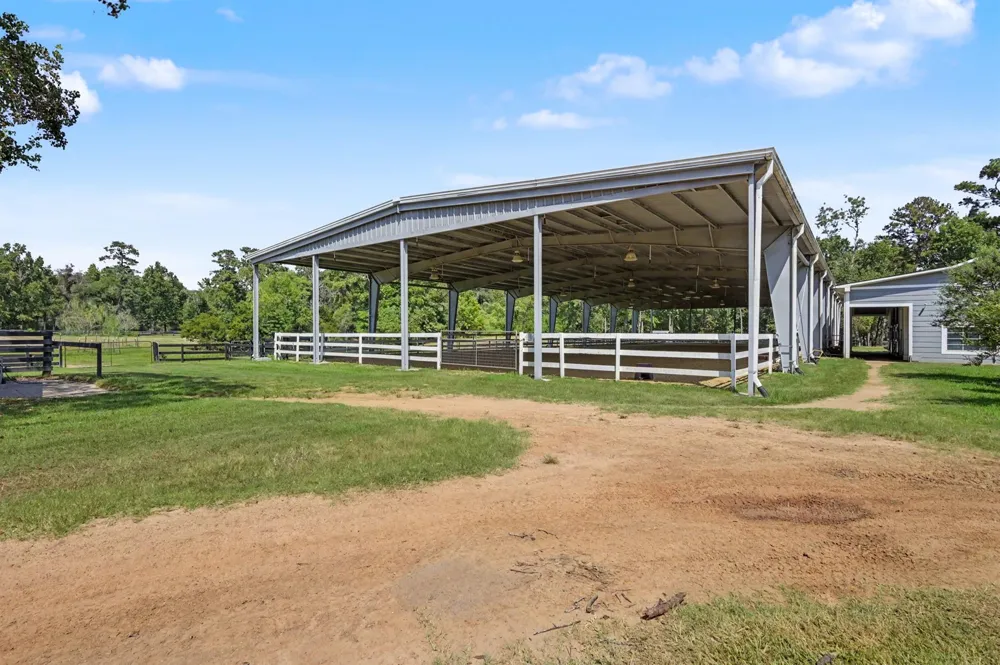31626 Dobbin Hufsmith Magnolia, TX 77354