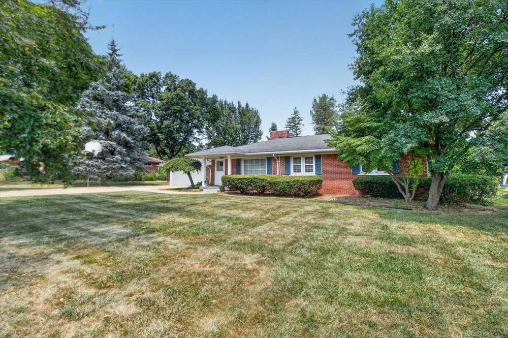 120 Montmorency Road Rochester Hills City, MI 48307