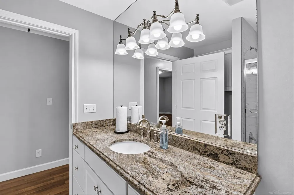 120 Montmorency Road Rochester Hills City, MI 48307