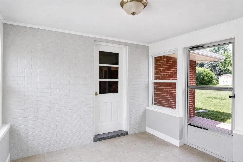 120 Montmorency Road Rochester Hills City, MI 48307