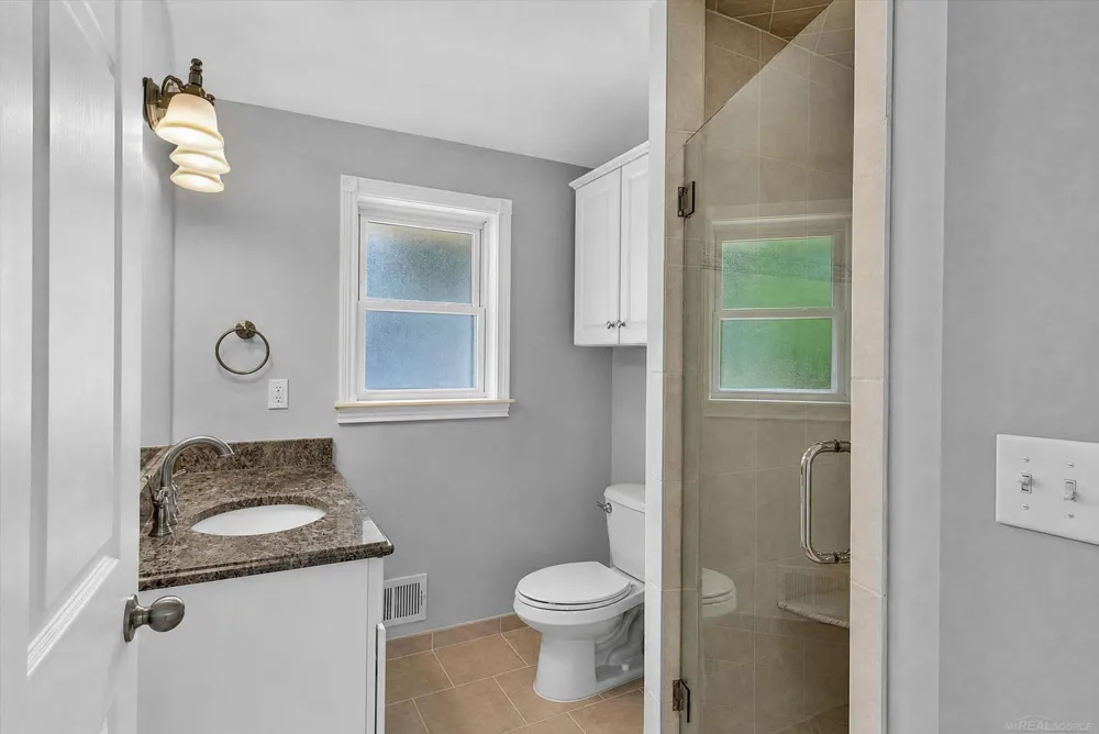 120 Montmorency Road Rochester Hills City, MI 48307
