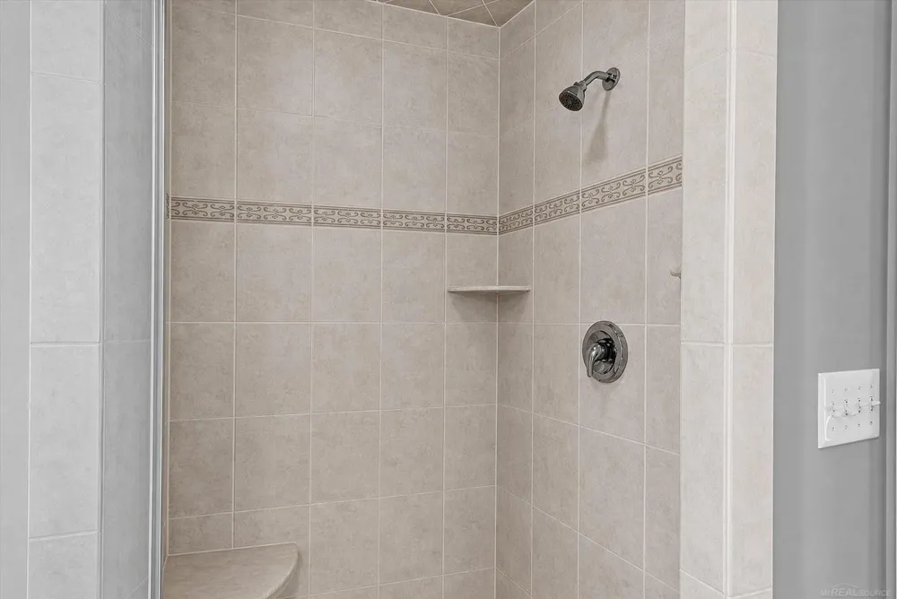 120 Montmorency Road Rochester Hills City, MI 48307