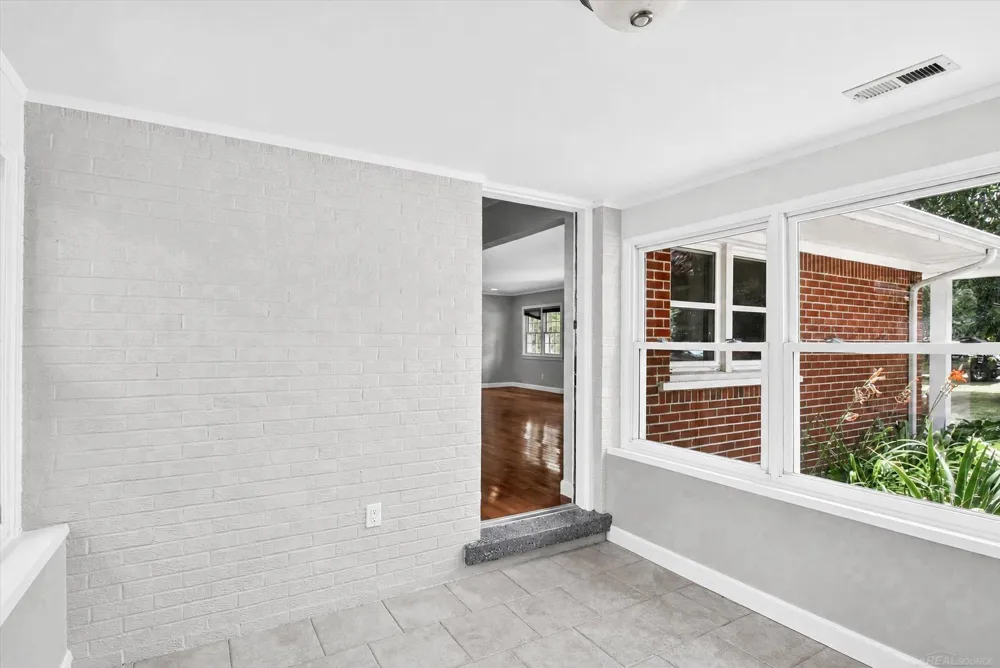 120 Montmorency Road Rochester Hills City, MI 48307
