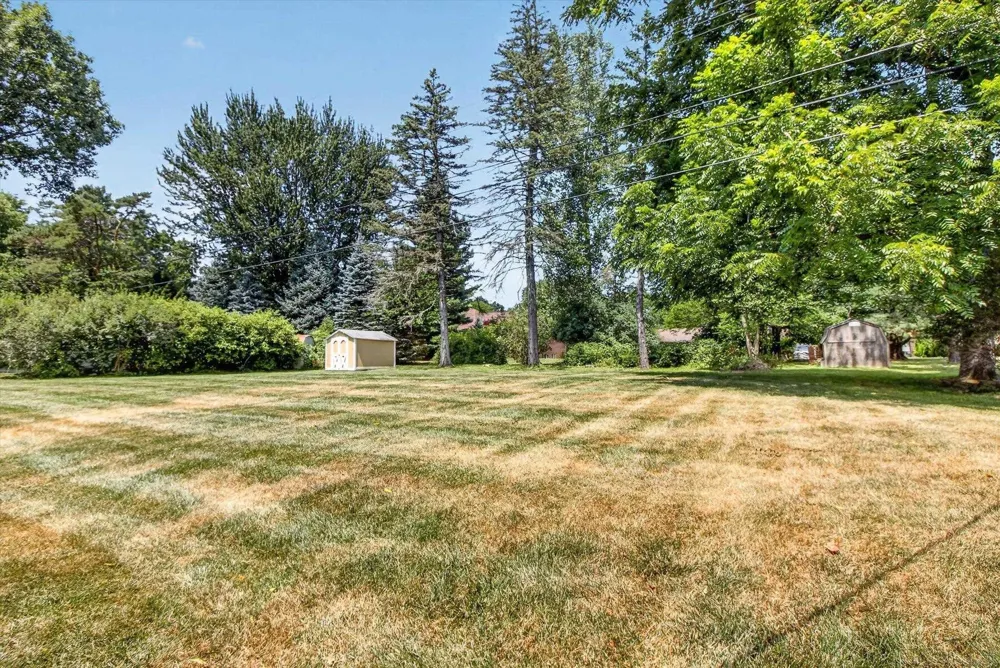 120 Montmorency Road Rochester Hills City, MI 48307