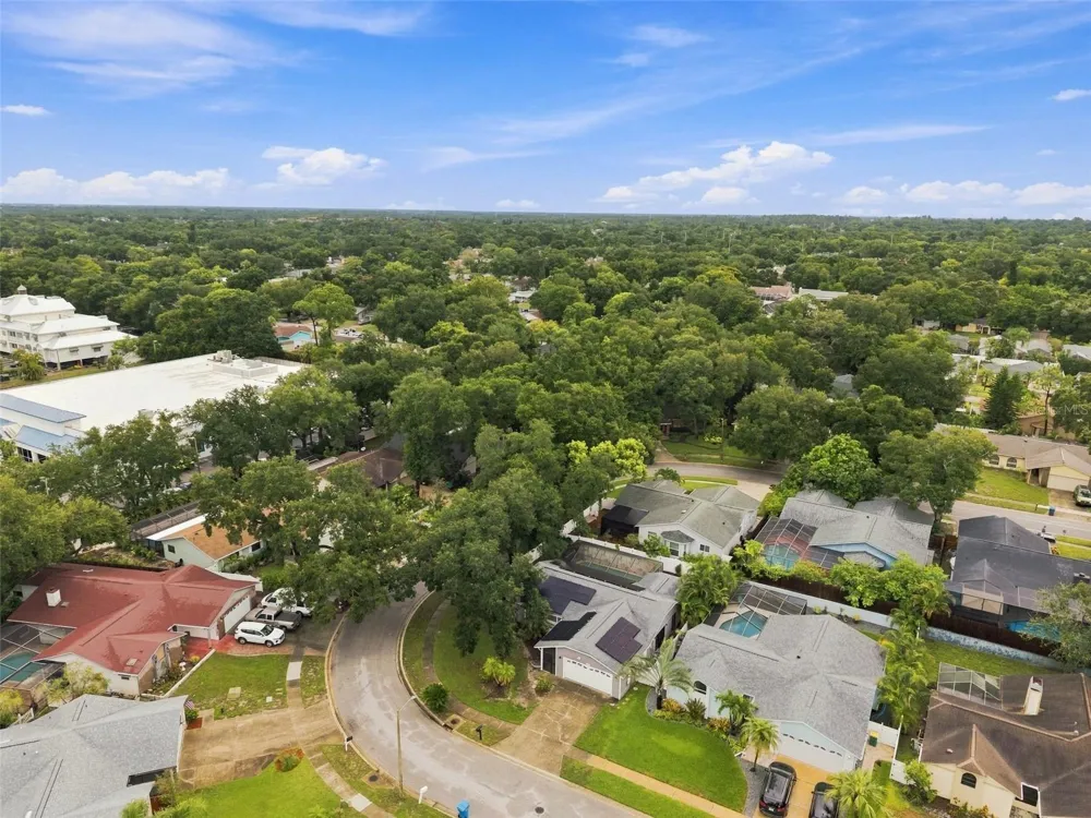 2475 GULFBREEZE CIRCLE Palm Harbor, FL 34683