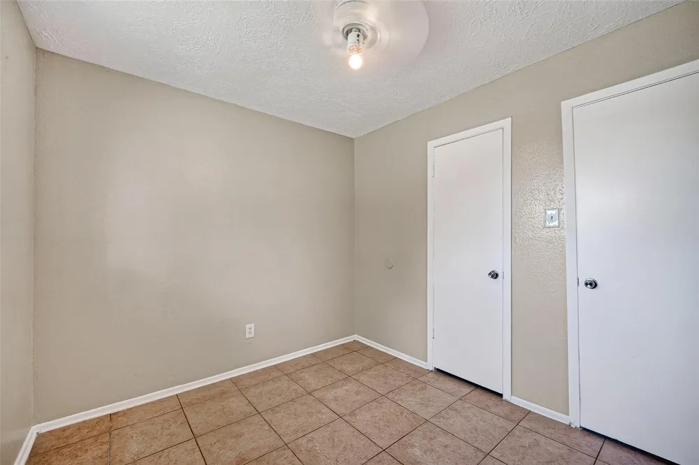 3307 Fern Rock Drive La Porte, TX 77571