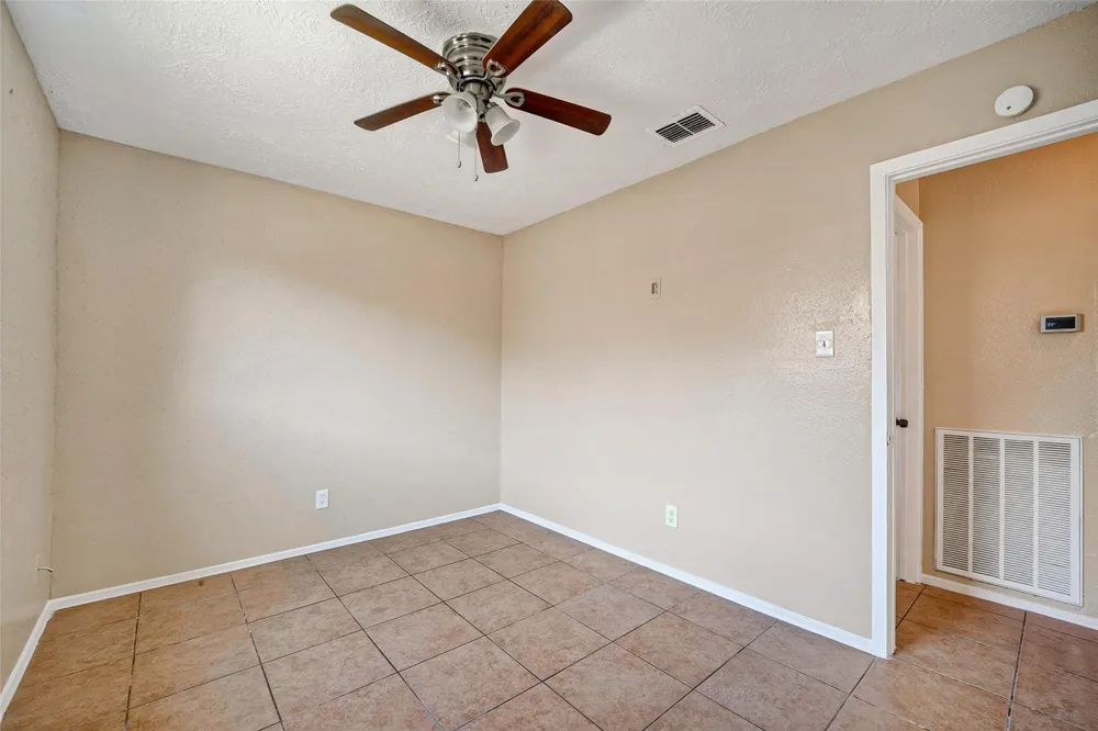 3307 Fern Rock Drive La Porte, TX 77571