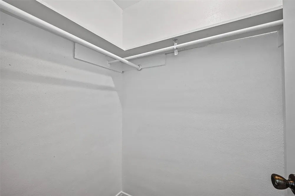 3307 Fern Rock Drive La Porte, TX 77571
