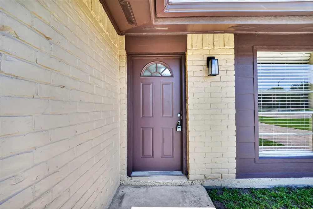 3307 Fern Rock Drive La Porte, TX 77571