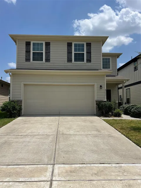 4711 Prairie Chase Drive