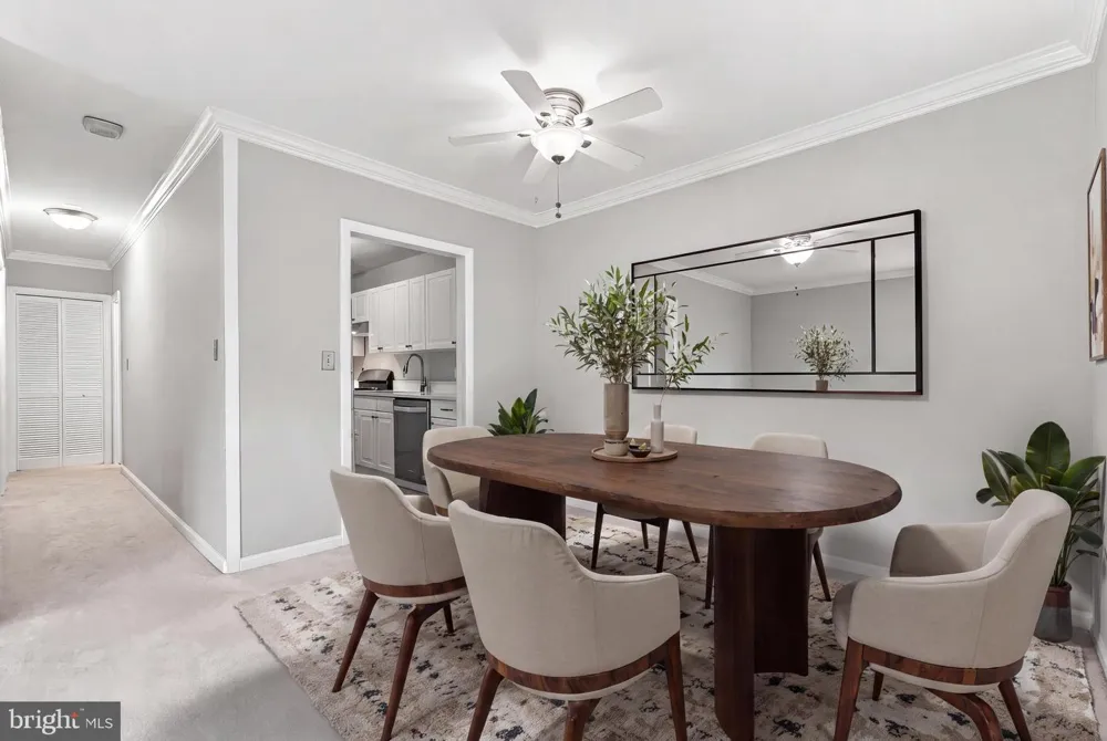 10725 W WEST DRIVE #203 Fairfax, VA 22030