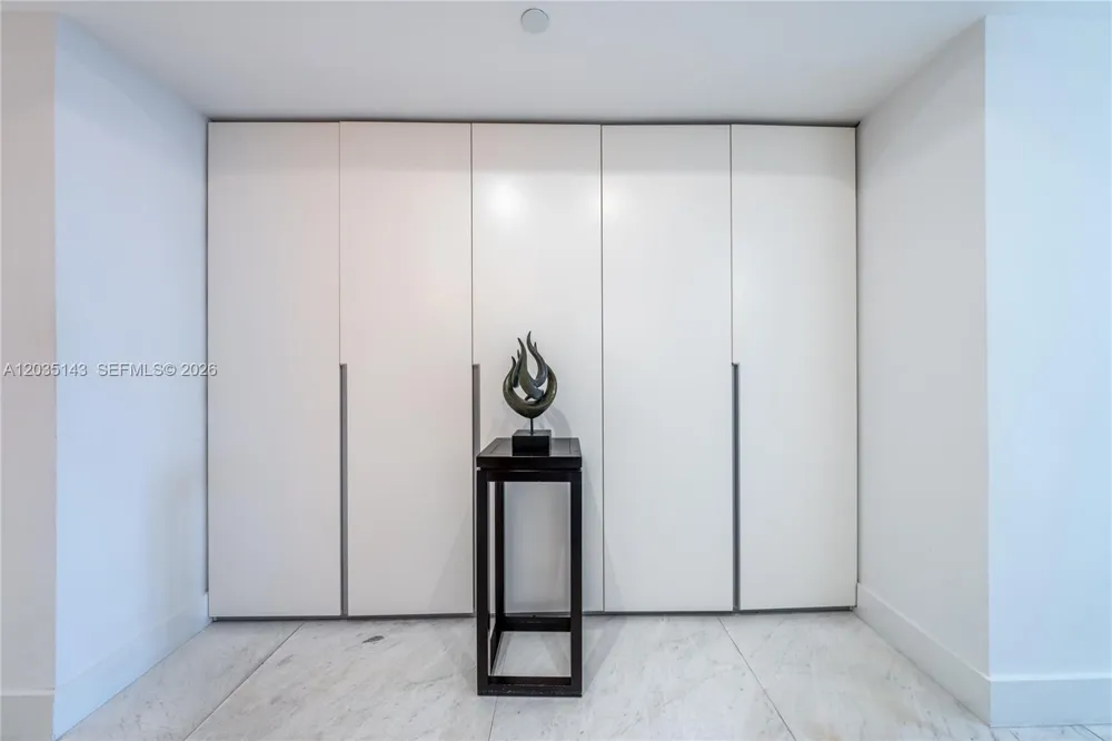 9401 Collins Ave #403 Surfside, FL 33154