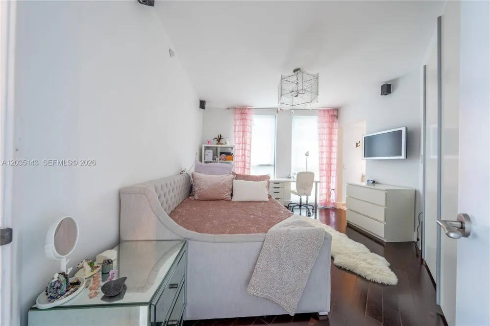 9401 Collins Ave #403 Surfside, FL 33154