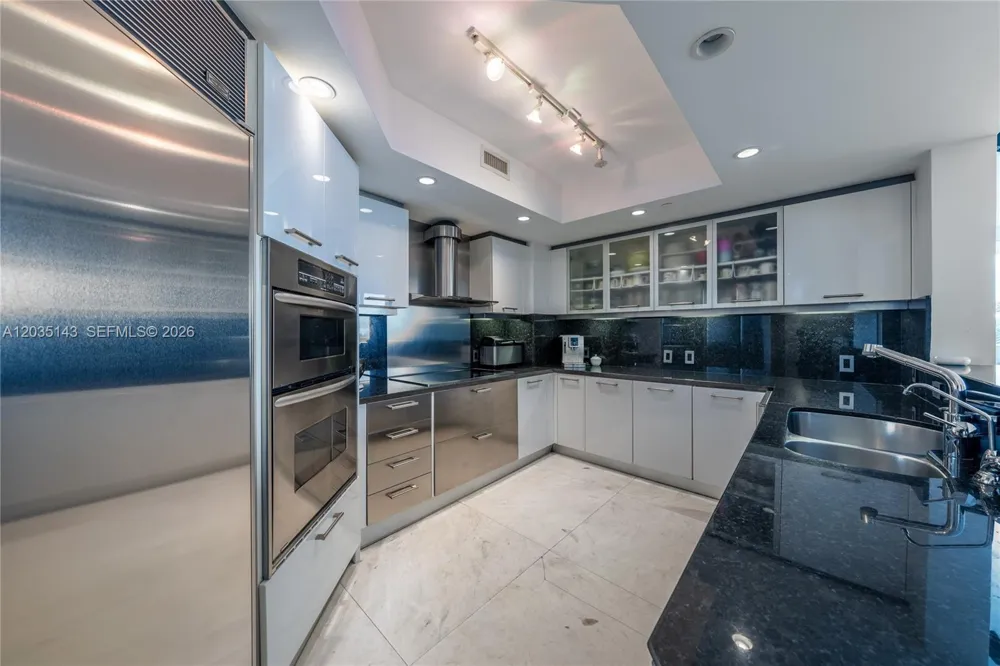 9401 Collins Ave #403 Surfside, FL 33154