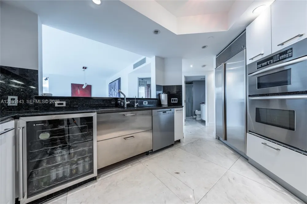 9401 Collins Ave #403 Surfside, FL 33154