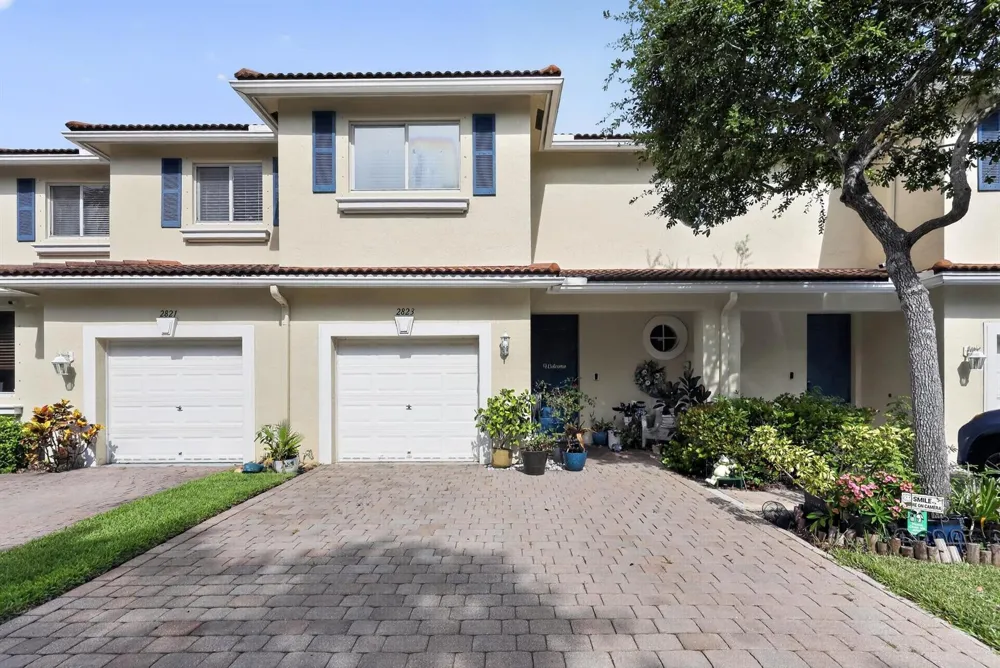 2823 S EVERGREEN CIRCLE Boynton Beach, FL 33426
