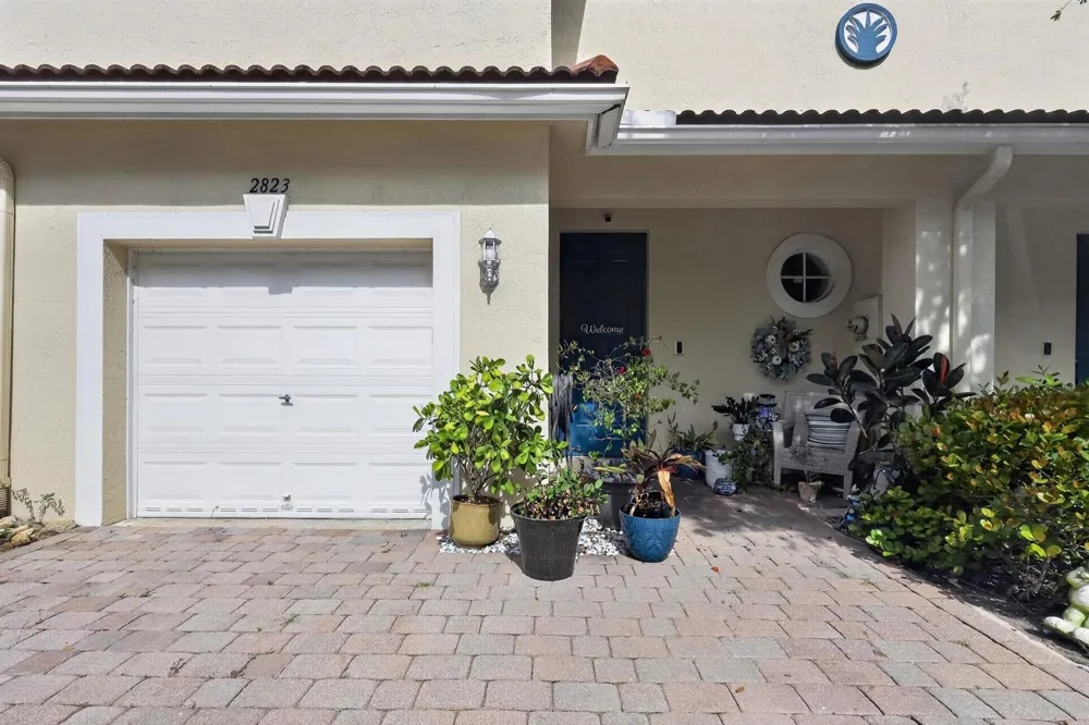 2823 S EVERGREEN CIRCLE Boynton Beach, FL 33426