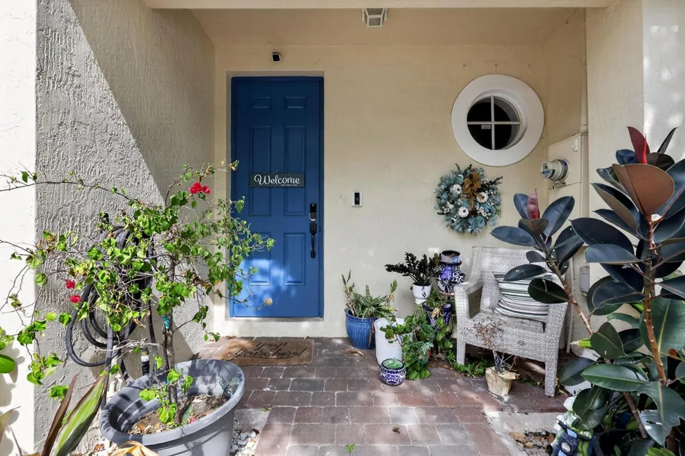 2823 S EVERGREEN CIRCLE Boynton Beach, FL 33426