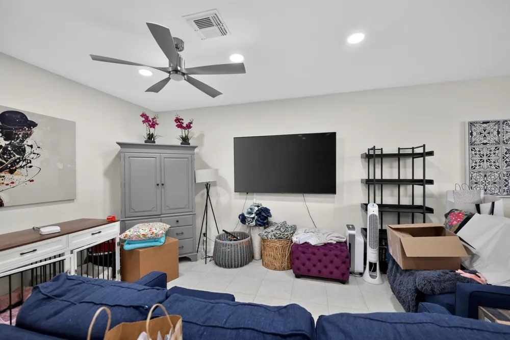 2823 S EVERGREEN CIRCLE Boynton Beach, FL 33426