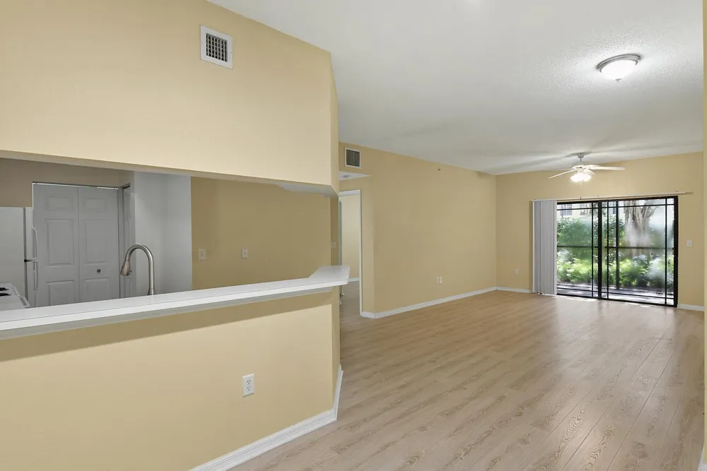 2730 Anzio Court #108 Palm Beach Gardens, FL 33410