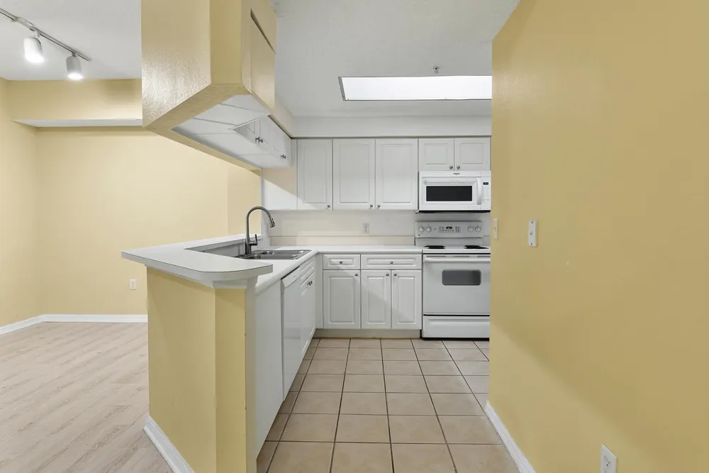 2730 Anzio Court #108 Palm Beach Gardens, FL 33410