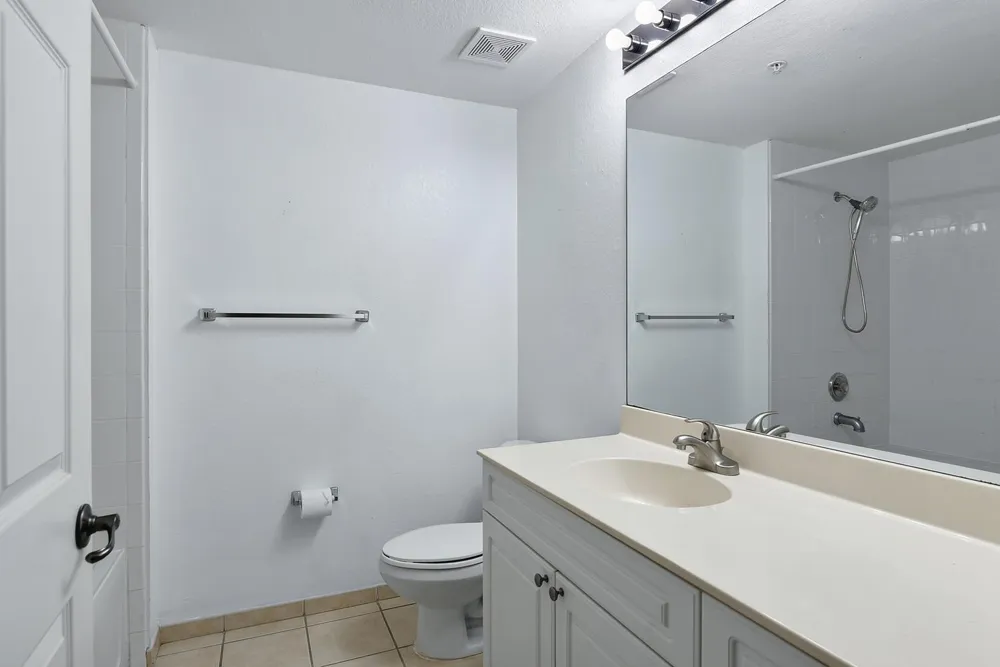2730 Anzio Court #108 Palm Beach Gardens, FL 33410