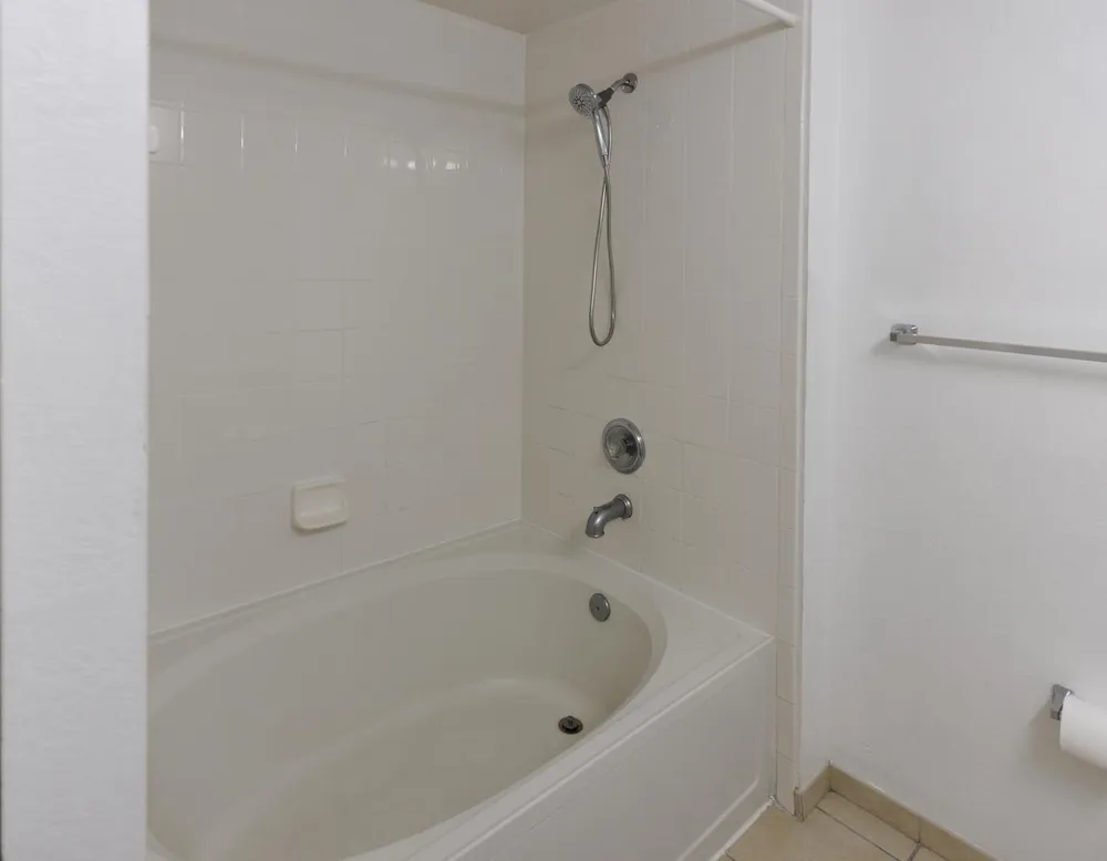 2730 Anzio Court #108 Palm Beach Gardens, FL 33410