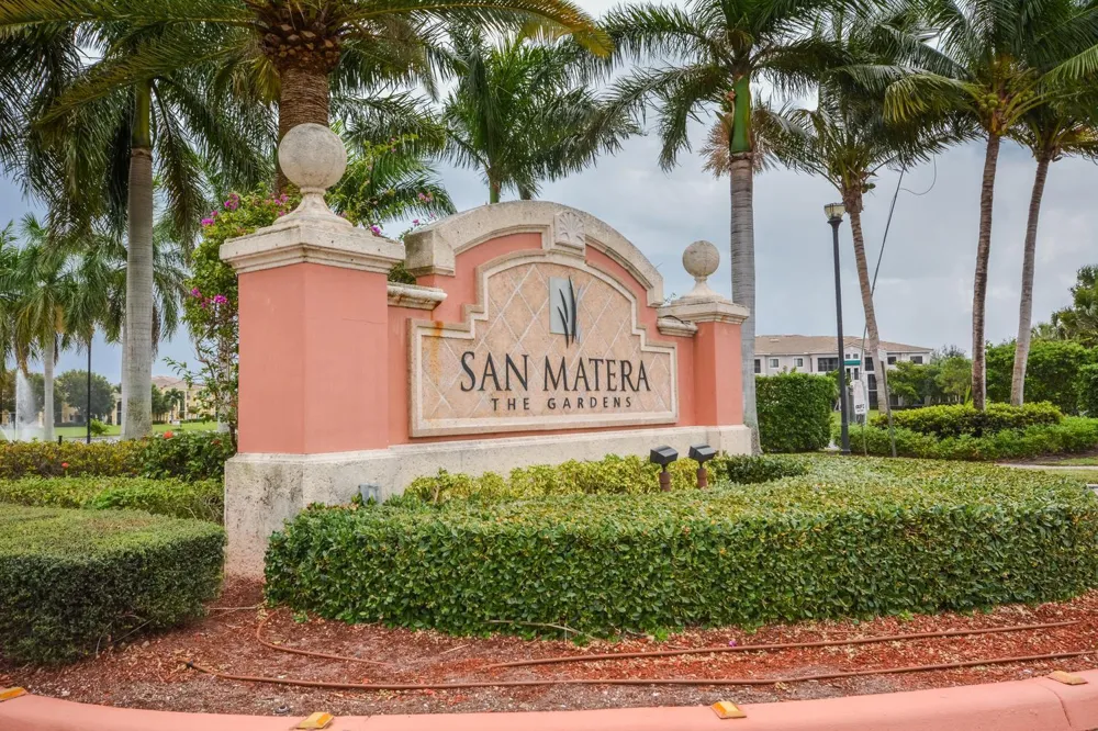 2730 Anzio Court #108 Palm Beach Gardens, FL 33410