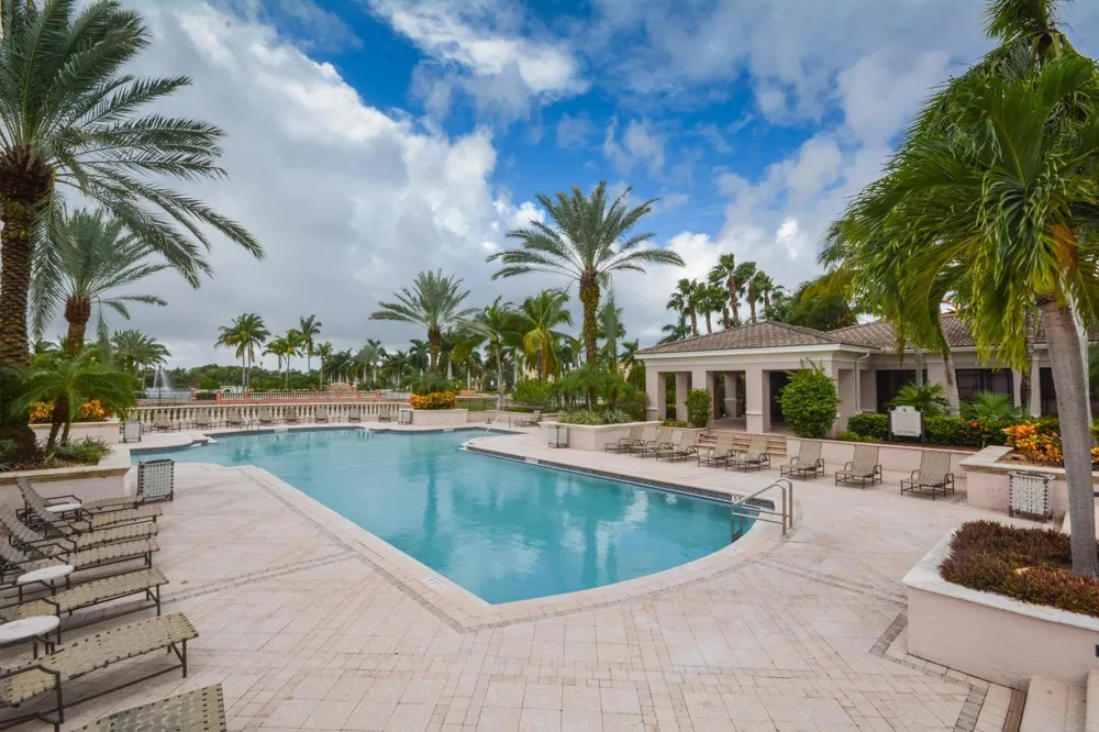 2730 Anzio Court #108 Palm Beach Gardens, FL 33410