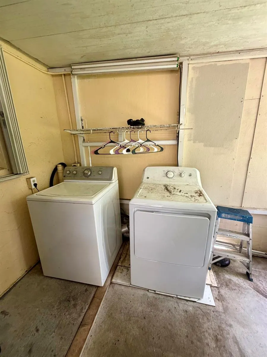 7714 SW 8TH COURT North Lauderdale, FL 33068