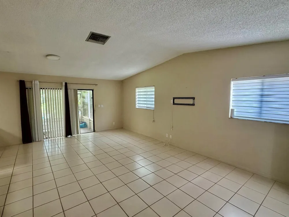 7714 SW 8TH COURT North Lauderdale, FL 33068