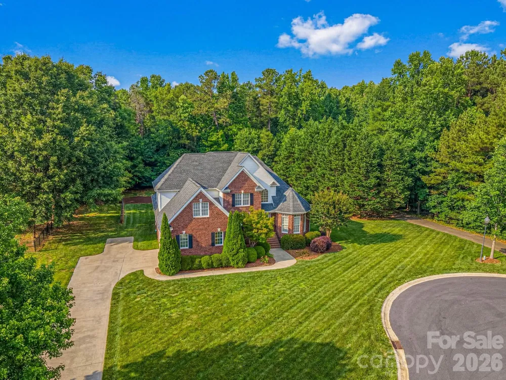 5059 Graystone Estates Drive Belmont, NC 28012