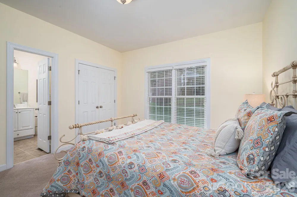 5059 Graystone Estates Drive Belmont, NC 28012