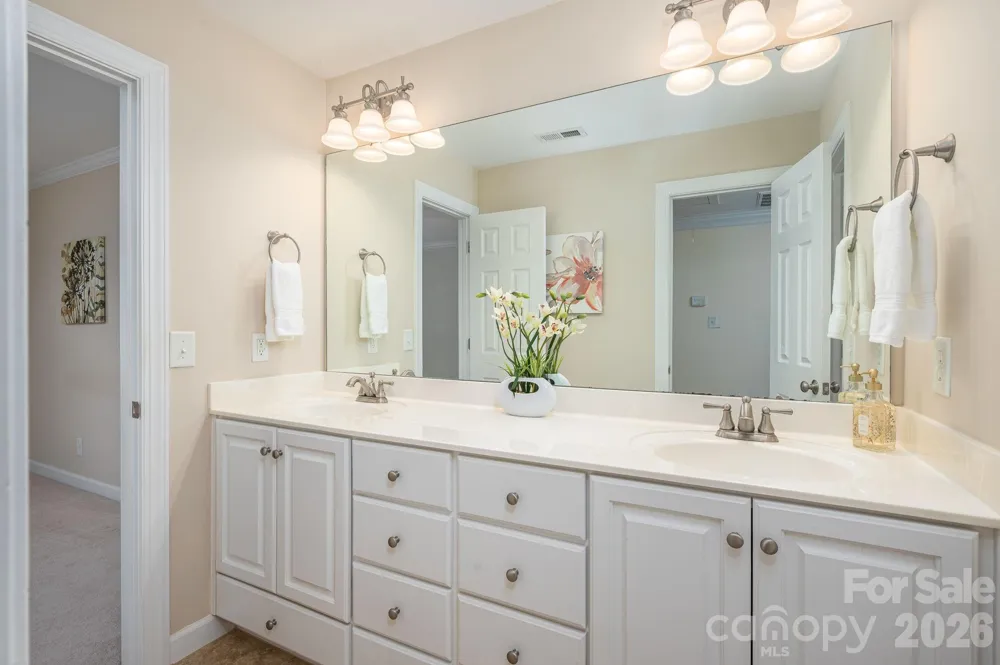 5059 Graystone Estates Drive Belmont, NC 28012