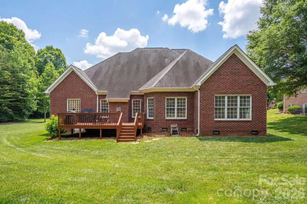 5059 Graystone Estates Drive Belmont, NC 28012