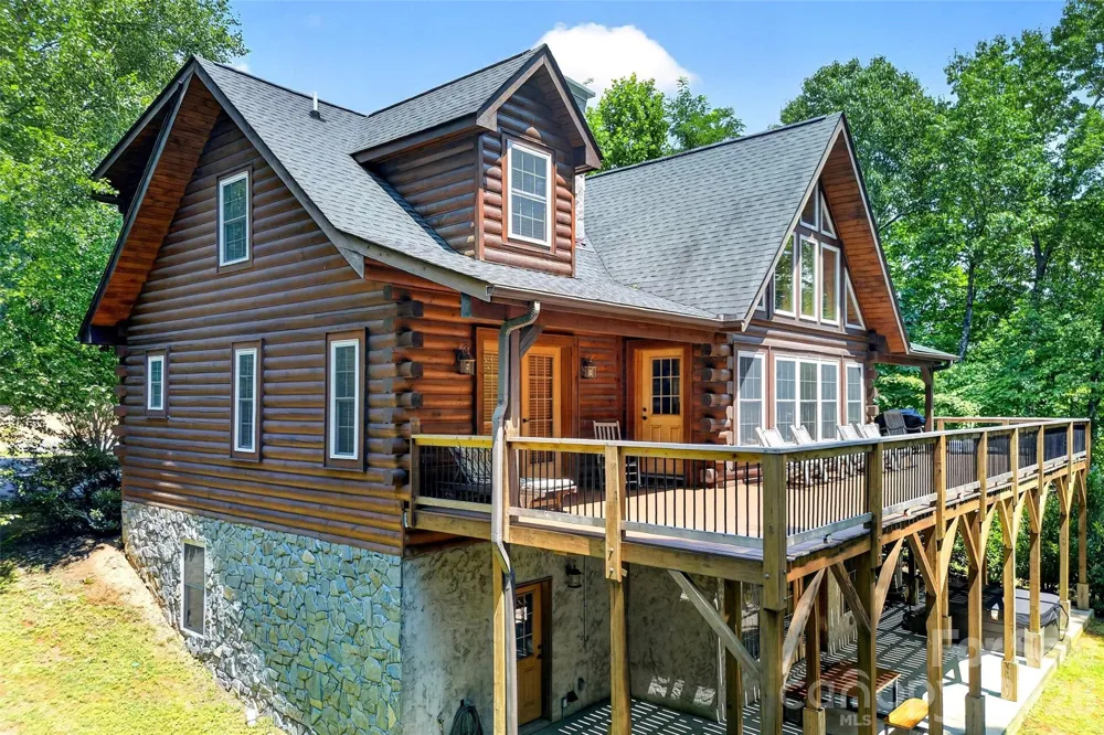 1767 Catawba Falls Parkway #238 Black Mountain, NC 28711