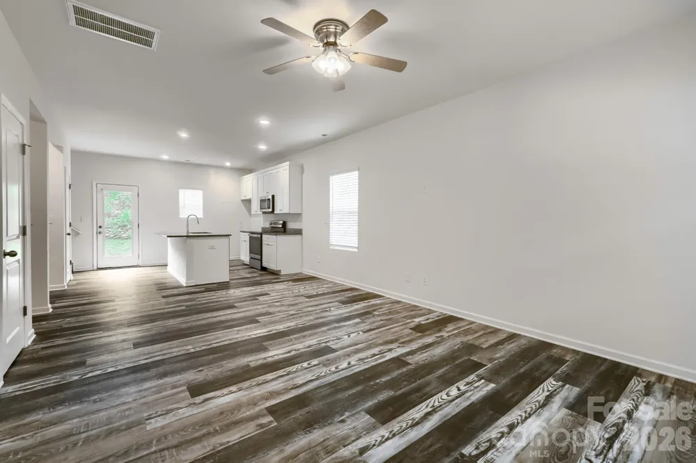 244 Valleybrook Lane Troutman, NC 28166