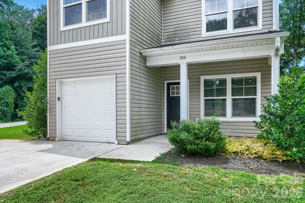 244 Valleybrook Lane Troutman, NC 28166