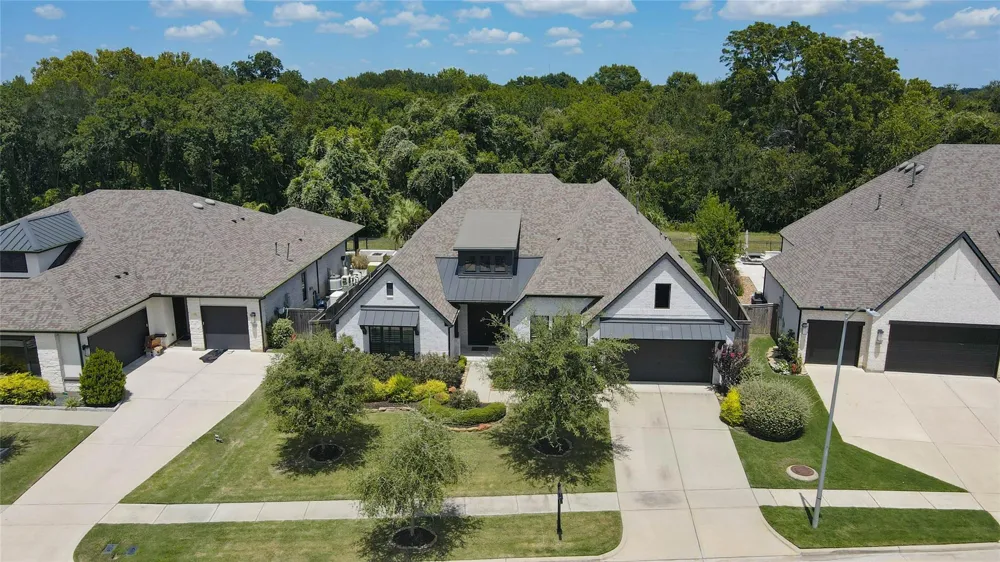 5339 Streamside Trail Fulshear, TX 77441